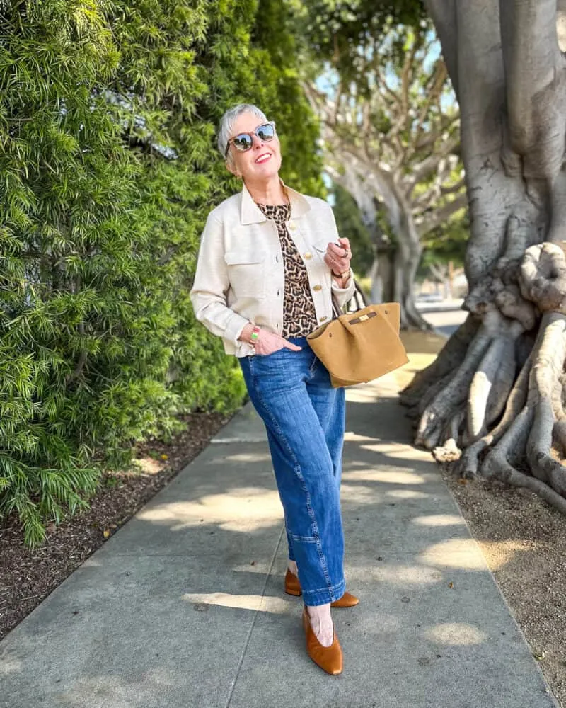 Effortless Chic with Straight-Leg Jeans and Loafers