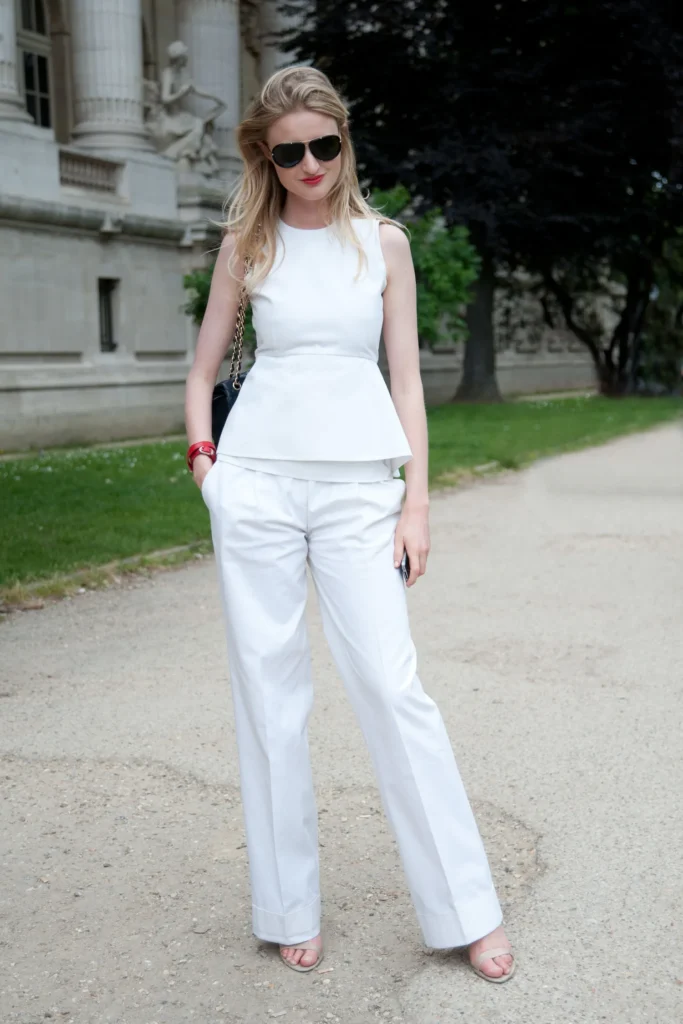 Elegant Peplum Top and Tailored Pants for Summer