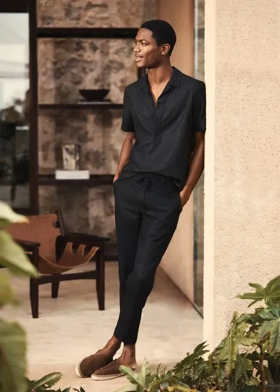 Effortlessly Refined: Knit Polo with Linen Pants and Slip-Ons
